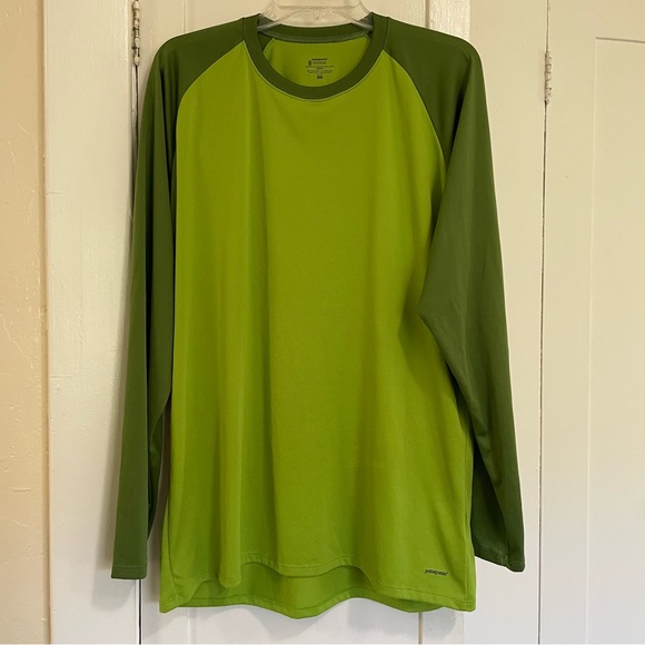 Patagonia performance base layer Two-Tone Green Long Sleeve Shirt xl - Picture 1 of 6